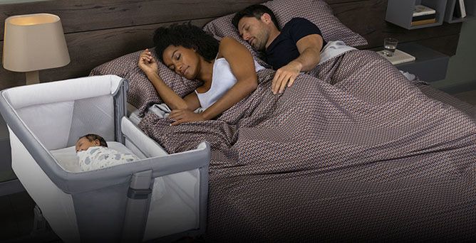 Dormir con el bebé, dormir al lado de tu recién nacido.